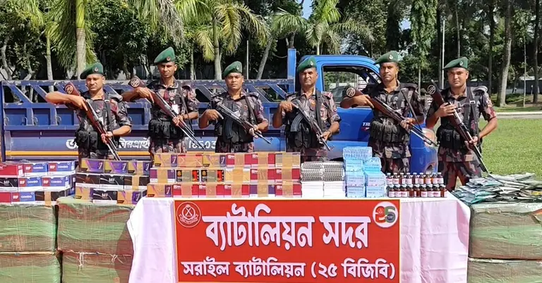 ক্যান্সারের ইনজেকশন ও স্মার্টফোনের ডিসপ্লে জব্দ